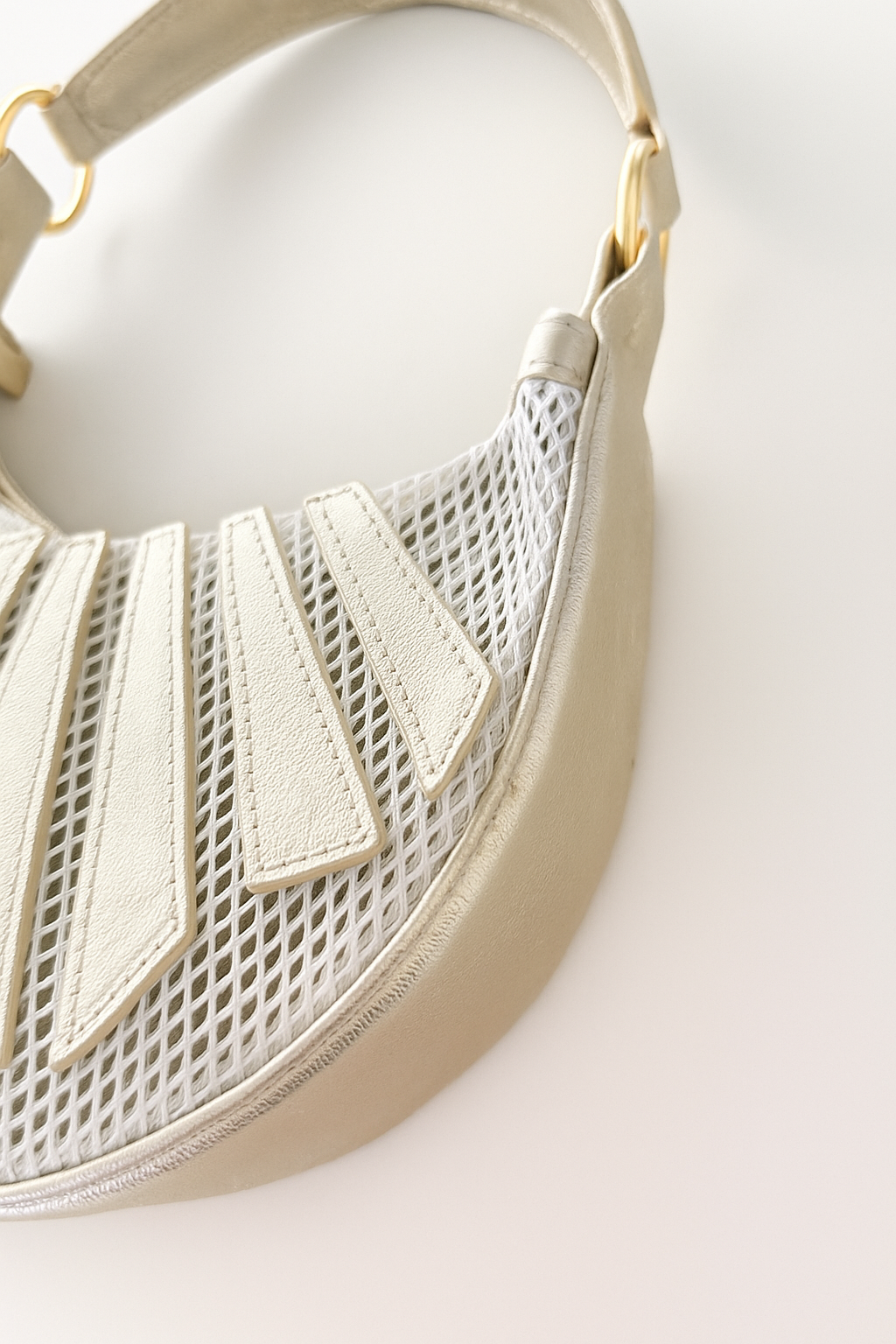 
                  
                    Sunshine Bag - Golden
                  
                